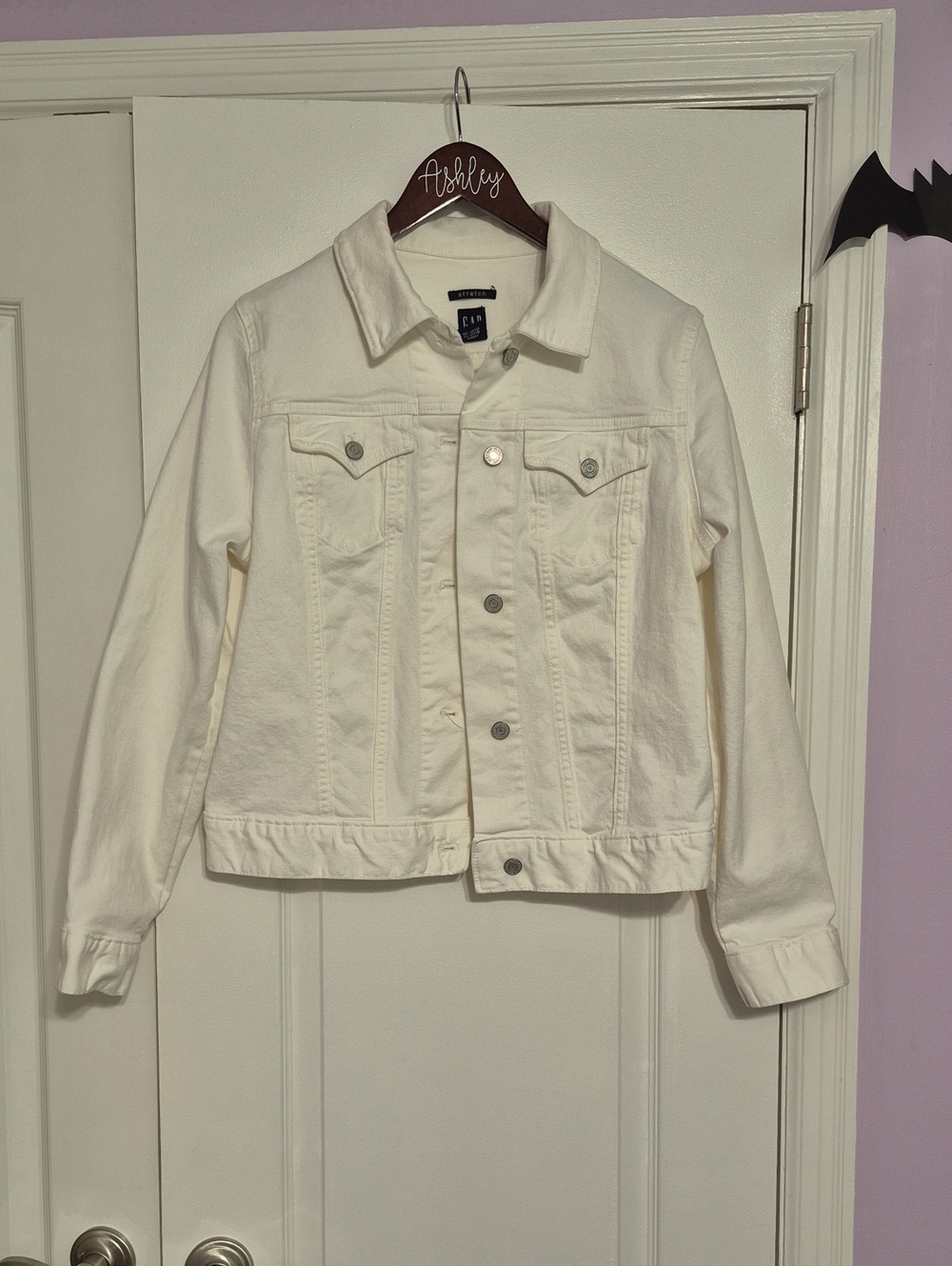 GAP White/Cream Jean Jacket